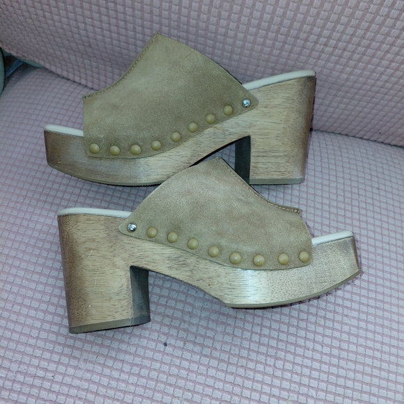 Sam Edelman Tan Suede Women's Mules - Picture 4 of 8